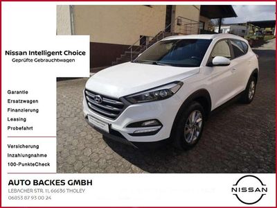 Gebraucht Hyundai Tucson Intro Edition 116 PS (85 kW) 2016 Polar white SUV