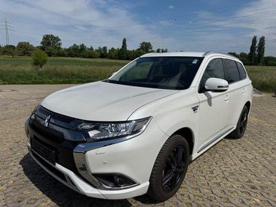 Mitsubishi Outlander P-HEV