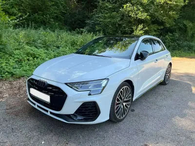 Gebraucht Audi S3 Ambiente 333 PS (244 kW) 2024 Weiß Limousine