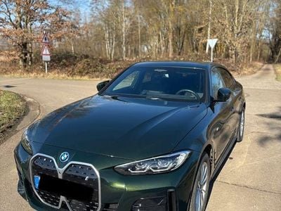 Second-hand BMW i4 M Sport 250 kW (340 CP) 2023 Verde Berlinǎ