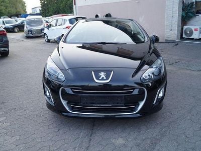Gebraucht Peugeot 308 CC Allure 156 PS (114 kW) 2014 Schwarz Cabrio