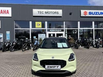 Nuova Suzuki Swift Comfort+ 83 CV (61 kW) 2026 Giallo Utilitaria