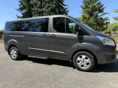 Gebraucht Ford Tourneo Custom 131 PS (96 kW) 2017 Grau Van