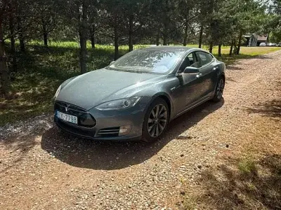 Gebraucht Tesla Model S 309 kW (421 PS) 2014 Grau Kleinwagen
