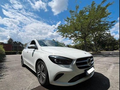 Mercedes B180