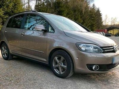 Gebraucht VW Golf VI Team 122 PS (89 kW) 2010 Kleinwagen