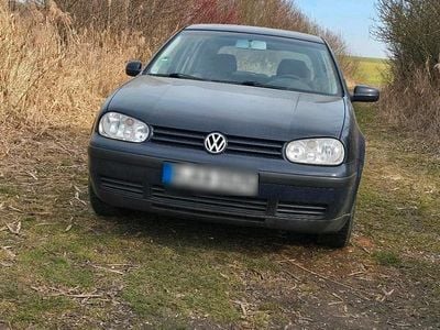 Gebraucht VW Golf IV 105 PS (77 kW) 2000 Blau Limousine