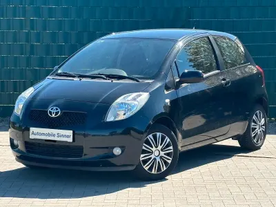 Gebraucht Toyota Yaris Team 69 PS (50 kW) 2008 Schwarz Kleinwagen