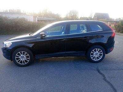 Gebraucht Volvo XC60 Momentum 190 PS (139 kW) 2012 Schwarz SUV