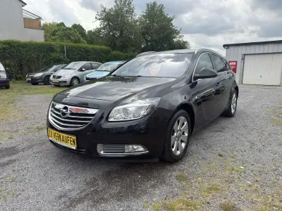 Gebraucht Opel Insignia Selection 140 PS (102 kW) 2013 Schwarz Kombi