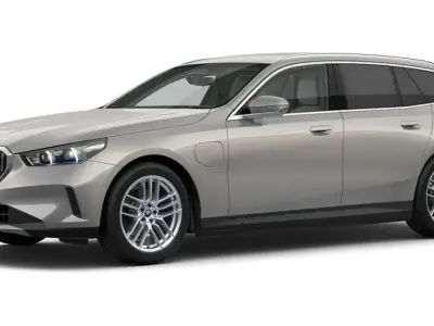 Usata BMW 530e Sport Line 299 CV (219 kW) 2024 Grigio Berlina