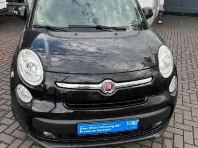 Gebraucht Fiat 500L Lounge 120 PS (88 kW) 2017 Schwarz Van / Kleinbus