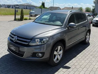 Gebraucht VW Tiguan Sportline 179 PS (131 kW) 2012 Grau SUV