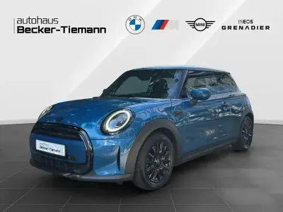 Gebraucht Mini ONE Hatch 102 PS (75 kW) 2022 Island blue Kleinwagen