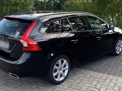 Brugt Volvo V60 Linje Svart 150 HK (110 kW) 2016 Sort Stationcar