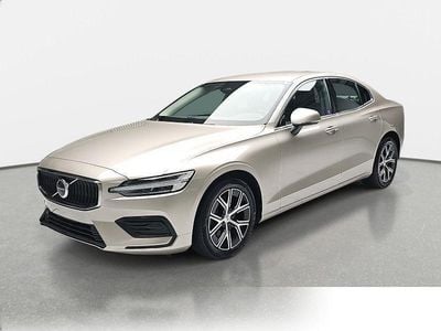 Gebraucht Volvo S60 Core 197 PS (144 kW) 2024 Metallic Limousine