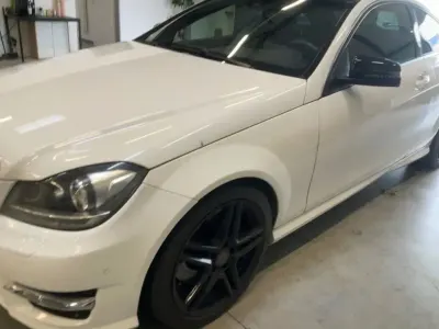 Gebraucht Mercedes C250 204 PS (150 kW) 2013 Weiß Coupé