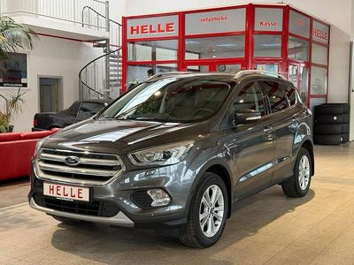 Gebraucht Ford Kuga Titanium 150 PS (110 kW) 2019 Grau SUV