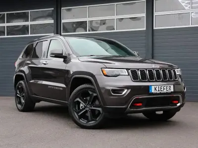 Gebraucht Jeep Grand Cherokee 290 PS (213 kW) 2018 Granite crystal metallic SUV