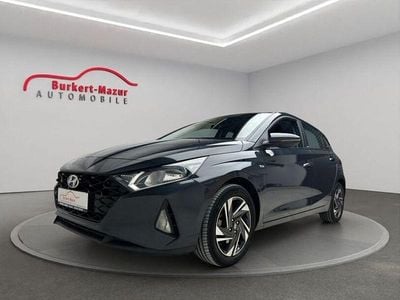 Gebraucht Hyundai i20 Select 101 PS (74 kW) 2021 Grau Kleinwagen