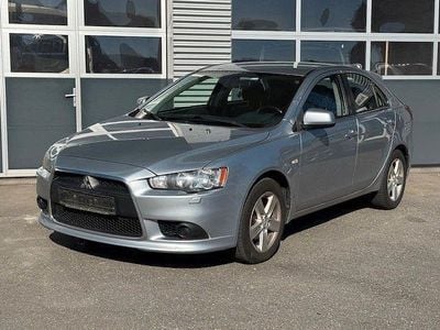 Gebraucht Mitsubishi Lancer Sportback Inform 143 PS (105 kW) 2009 Silber Limousine