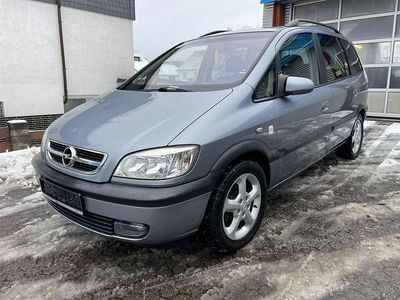 Usata Opel Zafira Elegance 147 CV (108 kW) 2003 Grigio Monovolume