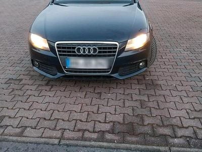 Blau Gebraucht 2009 Audi A4 Limousine | 5.400 € (Fairer Preis)