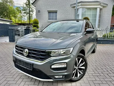 Gebraucht VW T-Roc Style 116 PS (85 kW) 2019 Grau SUV