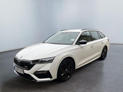 Second-hand Skoda Octavia RS 200 CP (147 kW) 2022 Alb Break