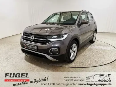 Używany VW T-Cross Style 116 KM (85 kW) 2021 Zielony SUV