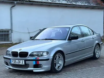 Gebraucht BMW 330 Sport Line 231 PS (169 kW) 2003 Silber Limousine