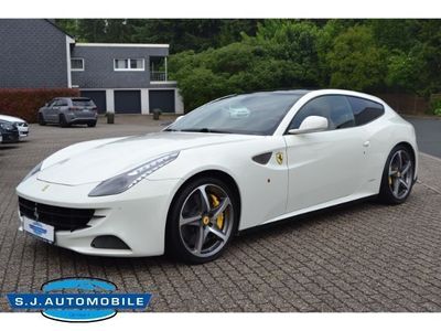 Ferrari FF