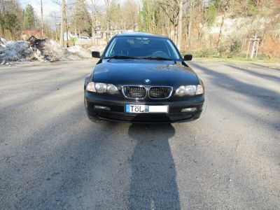 gebraucht BMW 318 Limousine - TÜV, 8-fach Alu´s, Navi, Schiebedach etc.