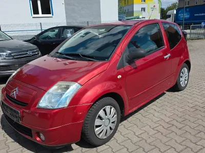 Gebraucht Citroën C2 60 PS (44 kW) 2008 Grün Kleinwagen