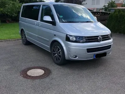 Używany VW Caravelle 179 KM (131 kW) 2011 Srebrny Van