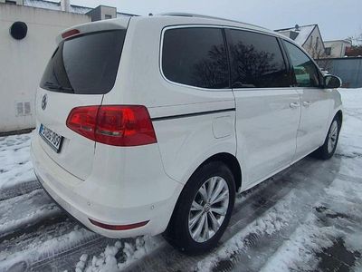 Gebraucht VW Sharan Highline 200 PS (147 kW) 2013 Weiß Van / Kleinbus