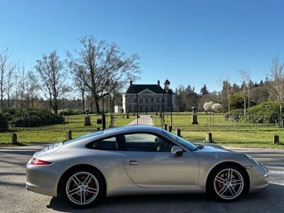 Porsche 911 Carrera