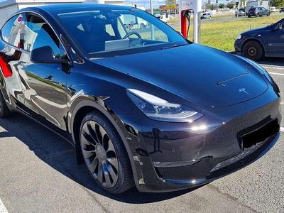 Schwarz Gebraucht 2022 Tesla Model Y Performance SUV | 36.490 € (Fairer Preis)