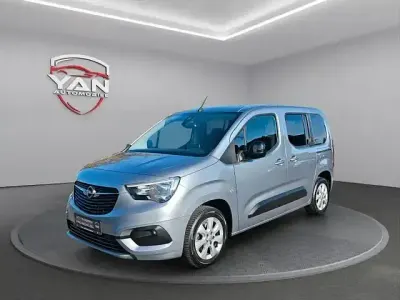 Usata Opel Combo Life 131 CV (96 kW) 2022 Argento Monovolume