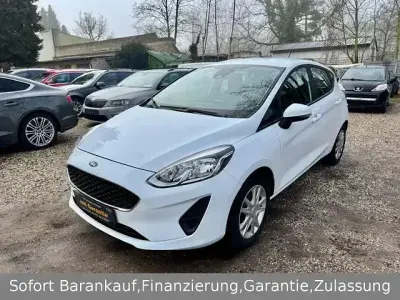 Używany Ford Fiesta Trend 75 KM (55 kW) 2018 Biały Hatchback