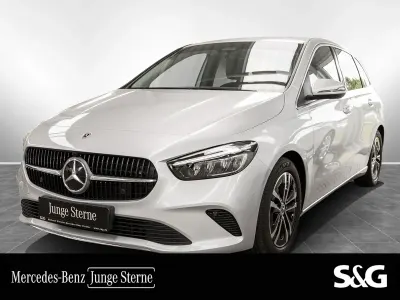 Gebraucht Mercedes B200 Progressive 150 PS (110 kW) 2023 Iridiumsilber metallic Kleinwagen