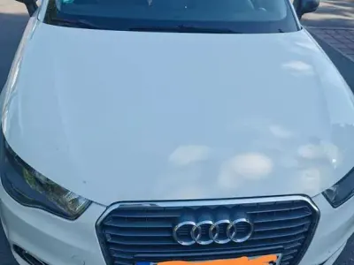 Gebraucht Audi A1 Ambition 86 PS (63 kW) 2014 Weiß Kleinwagen