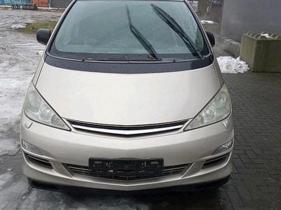 Beige Gebraucht 2005 Toyota Previa Van / Kleinbus | 1.399 €