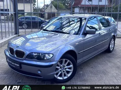 Gebraucht BMW 318 Lifestyle 143 PS (105 kW) 2003 Silber Limousine