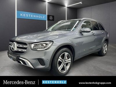Gebraucht Mercedes GLC300e 306 PS (225 kW) 2022 Selenitgrau SUV