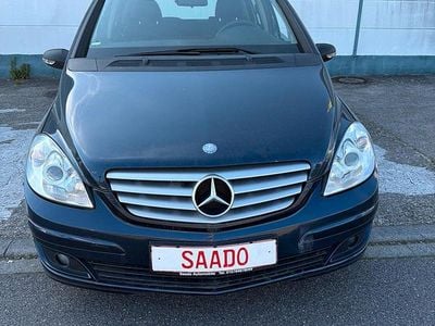 Usata Mercedes B200 136 CV (100 kW) 2005 Blu Monovolume