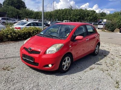 Gebraucht Toyota Yaris 2010 Rot Limousine