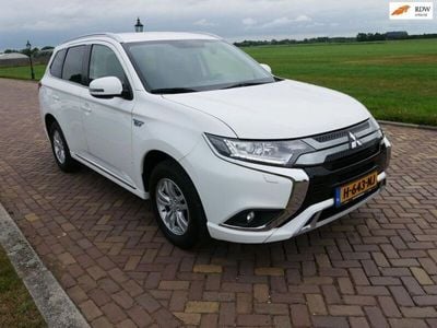 Mitsubishi Outlander P-HEV