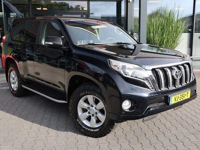 Schwarz Gebraucht 2014 Toyota Land Cruiser SUV | 33.874 €