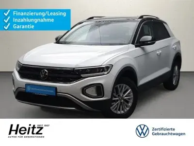 Gebraucht VW T-Roc Life 110 PS (80 kW) 2022 Pure white/dach schwarz SUV